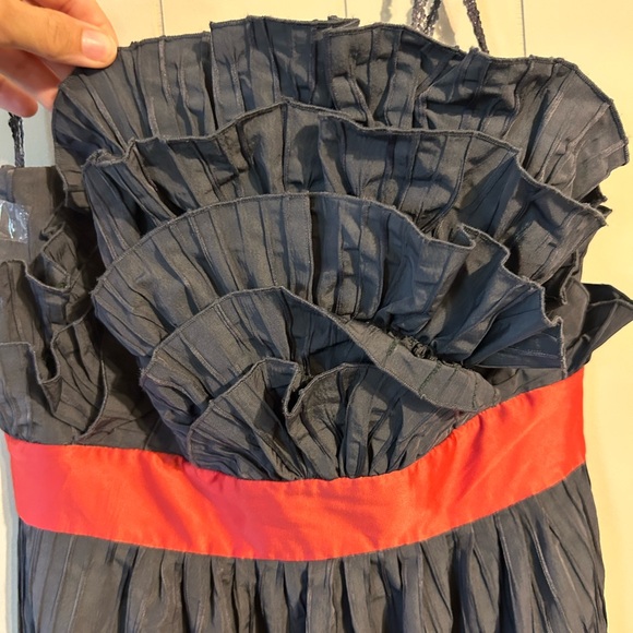 BCBGeneration Ruffle Bodice Maxi Dress Strapless Cocktail Gray Coral Size 2 - Picture 7 of 7